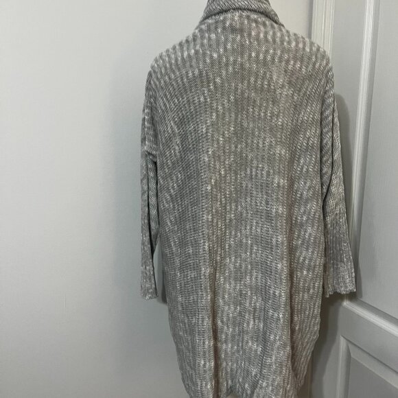 Lovestitch Wrap Cardigan NWT - One Size - Picture 3 of 6